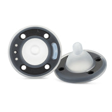 Load image into Gallery viewer, Onyx Baby Pacifiers - 2 pk | Silicone Pacifier | Ninni Co.
