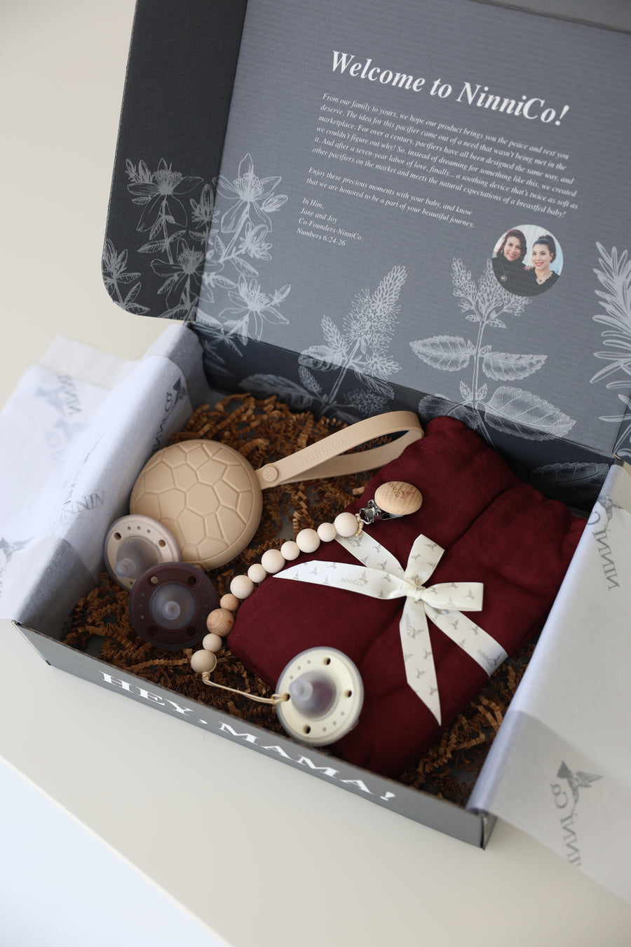 Cozy Cranberry Gift Set