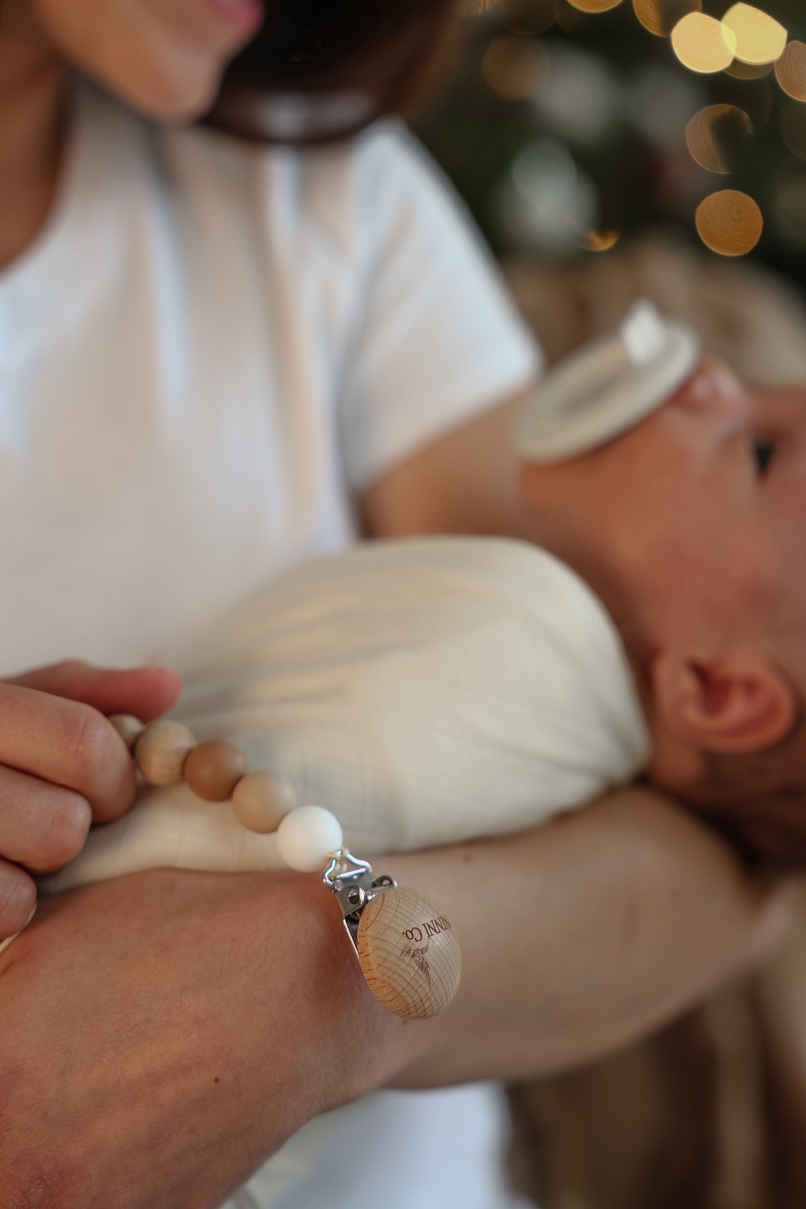 Ninni Co. Hazelnut Pacifier Clip